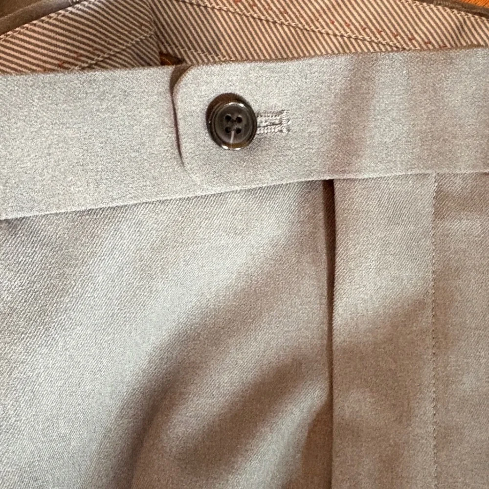 Peter Millar Crown Sport Men 40x30 Gray Flat Front Golf Dress Pants Tailored Fit